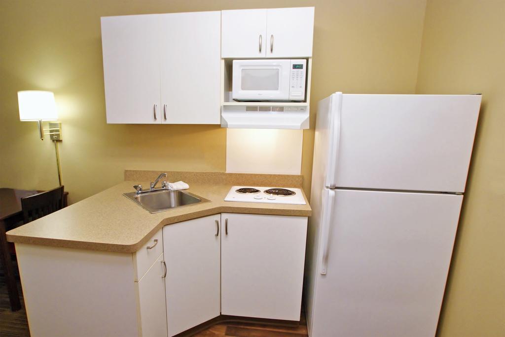 Extended Stay America Suites - San Diego - Carlsbad Village By The Sea Esterno foto