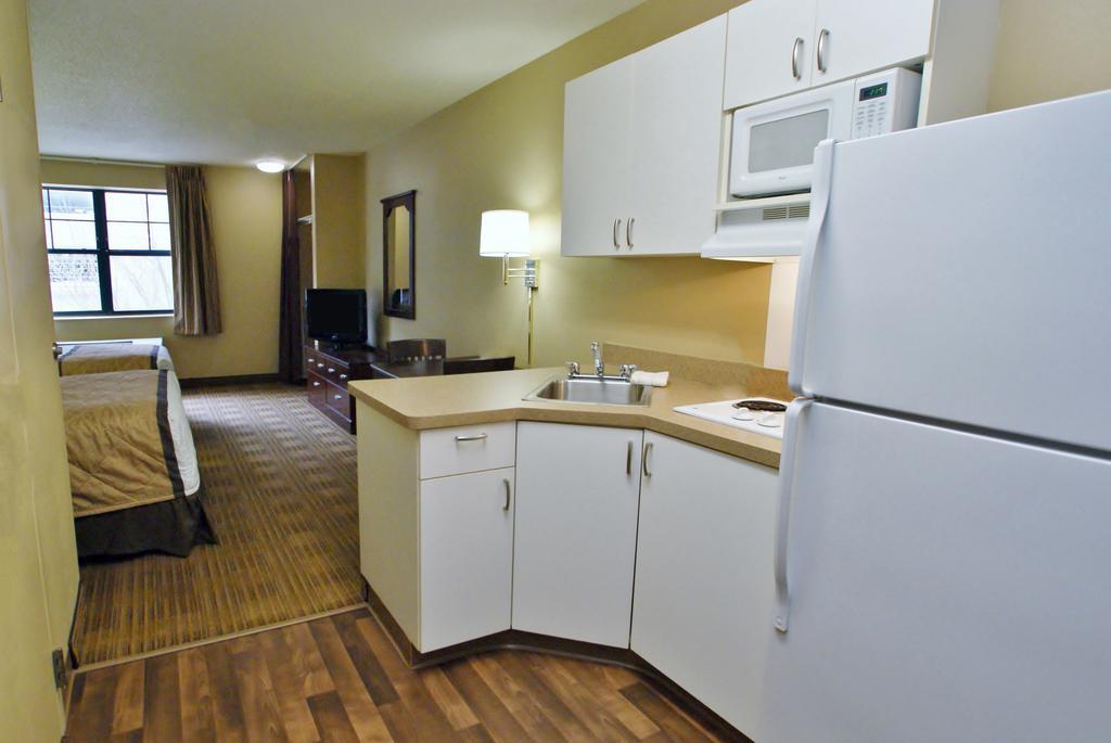 Extended Stay America Suites - San Diego - Carlsbad Village By The Sea Esterno foto