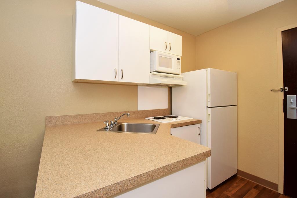 Extended Stay America Suites - San Diego - Carlsbad Village By The Sea Esterno foto