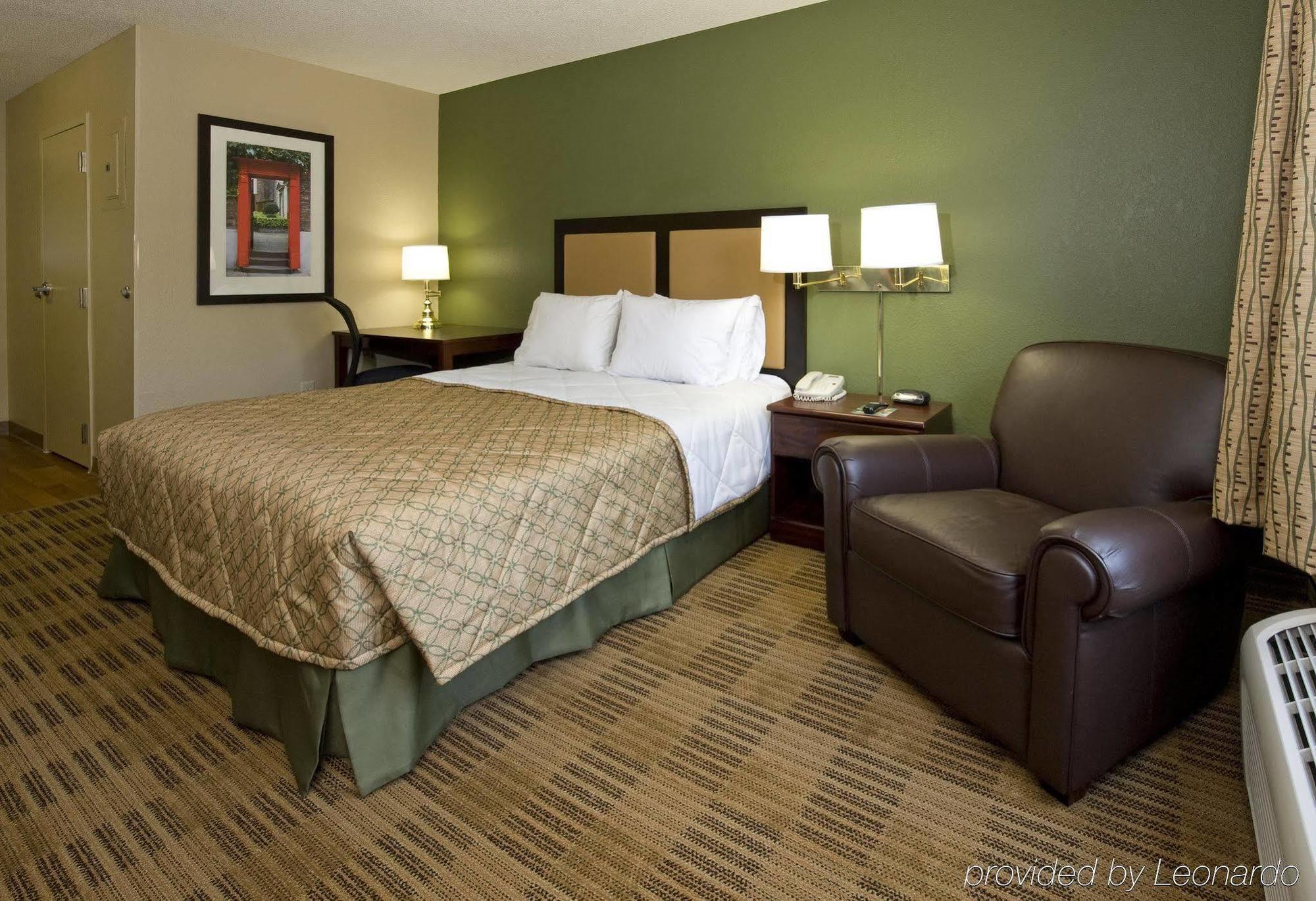 Extended Stay America Suites - San Diego - Carlsbad Village By The Sea Esterno foto